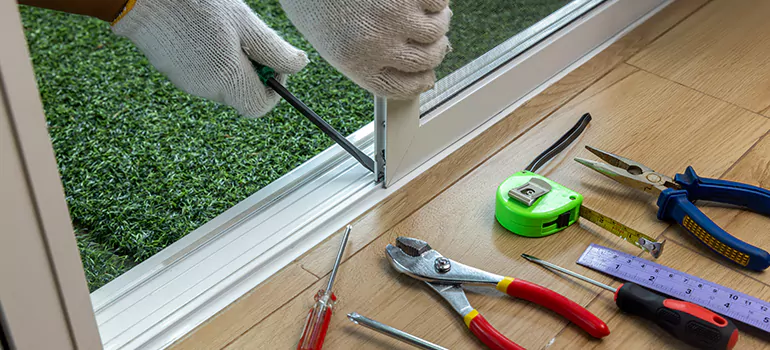 Window Hinge Repair in Poinciana, FL